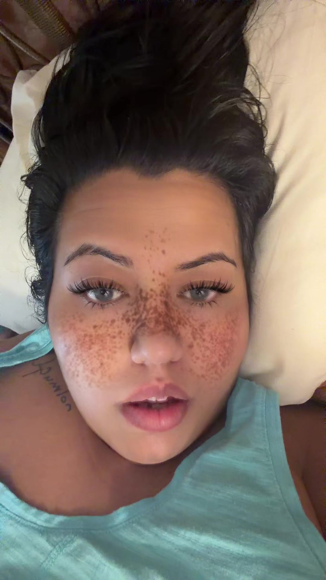 @yarimelie