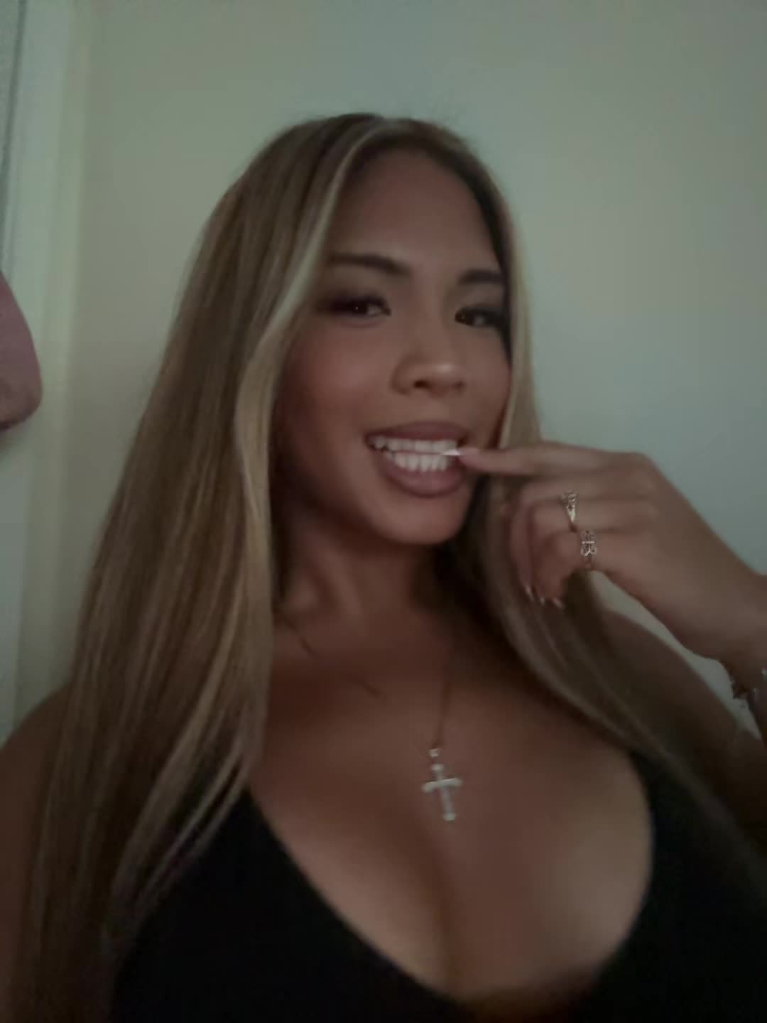 @chuzzyana