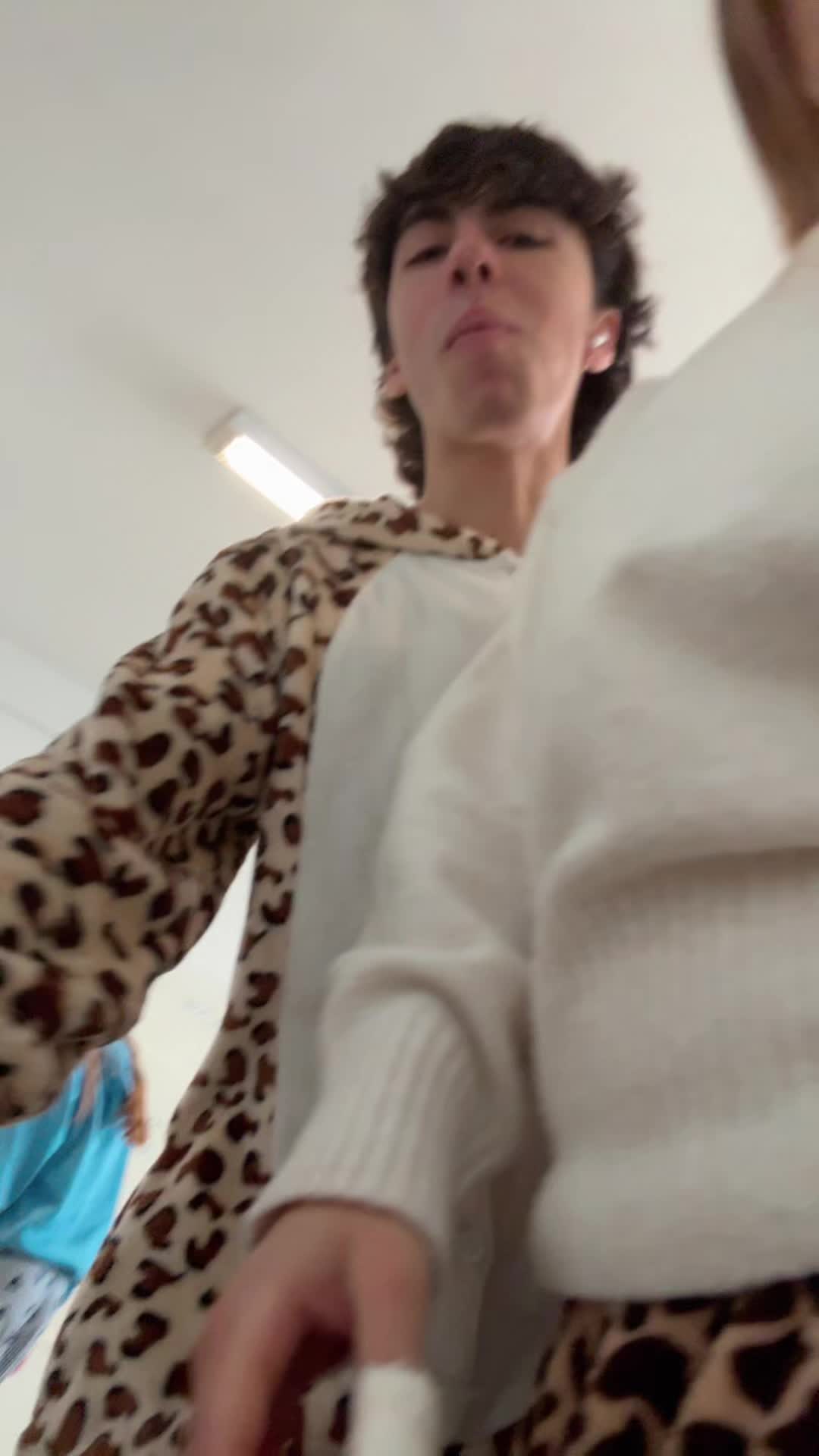 @moru