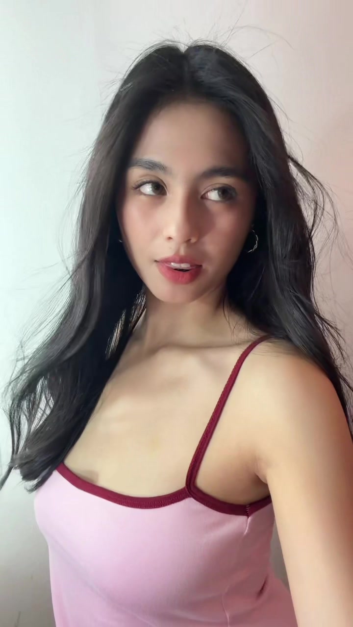 @anne ❀⋆.ೃ࿔*