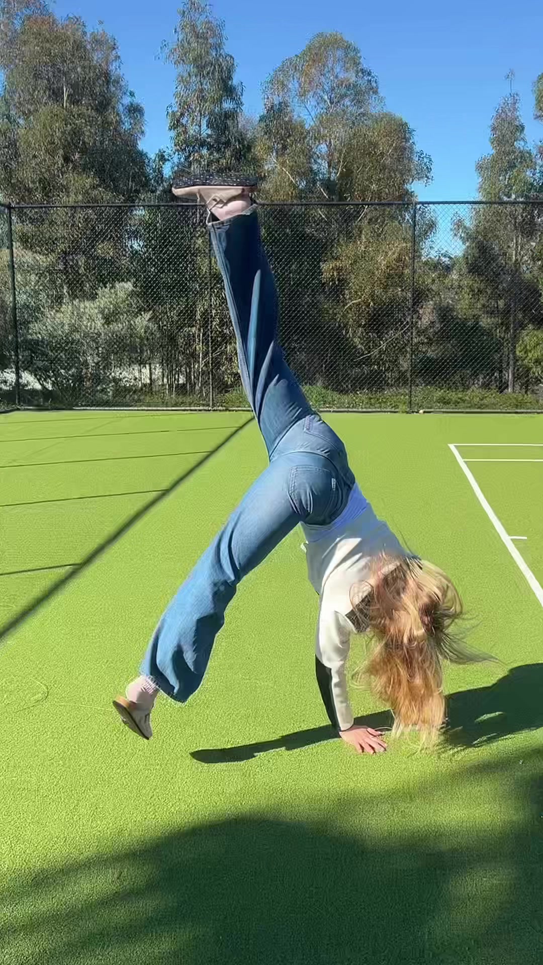 @guesswho