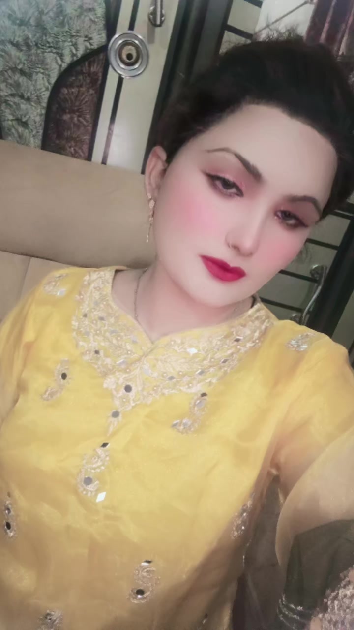 @Chahat❤️