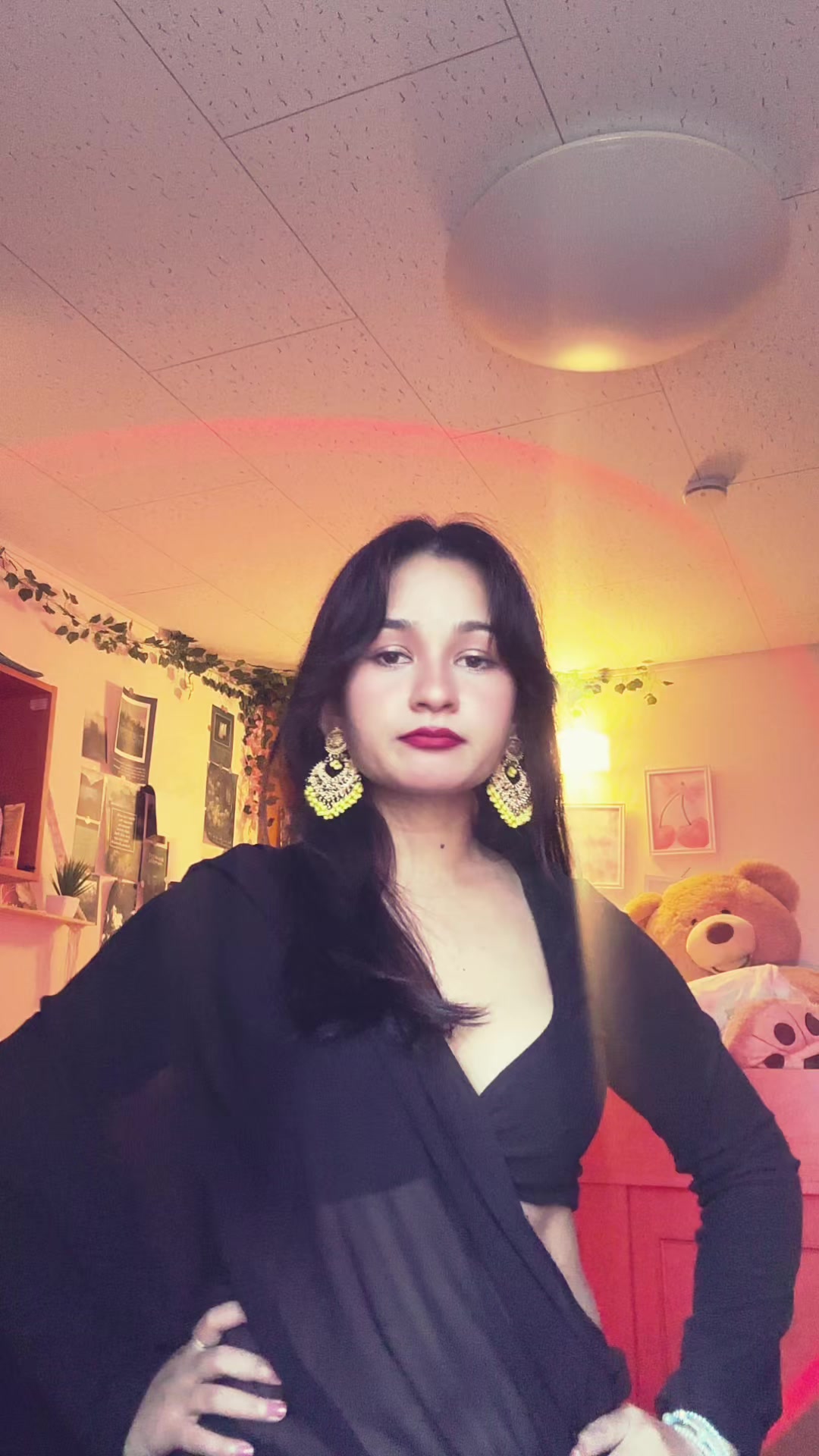 @ALINA🌸
