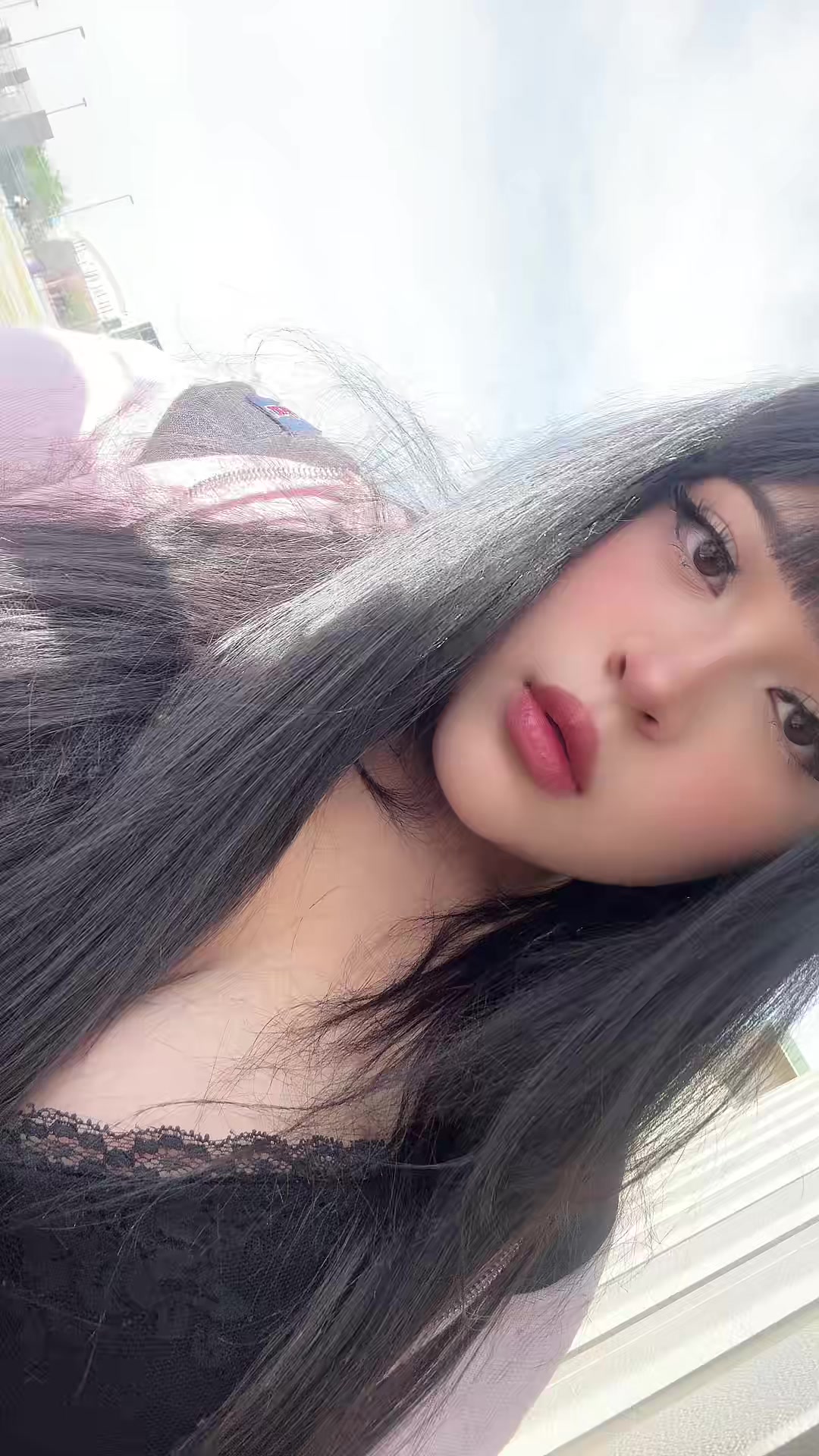 @Violet