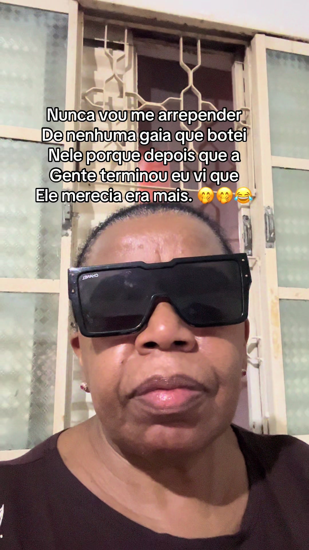 @memezeiras_.