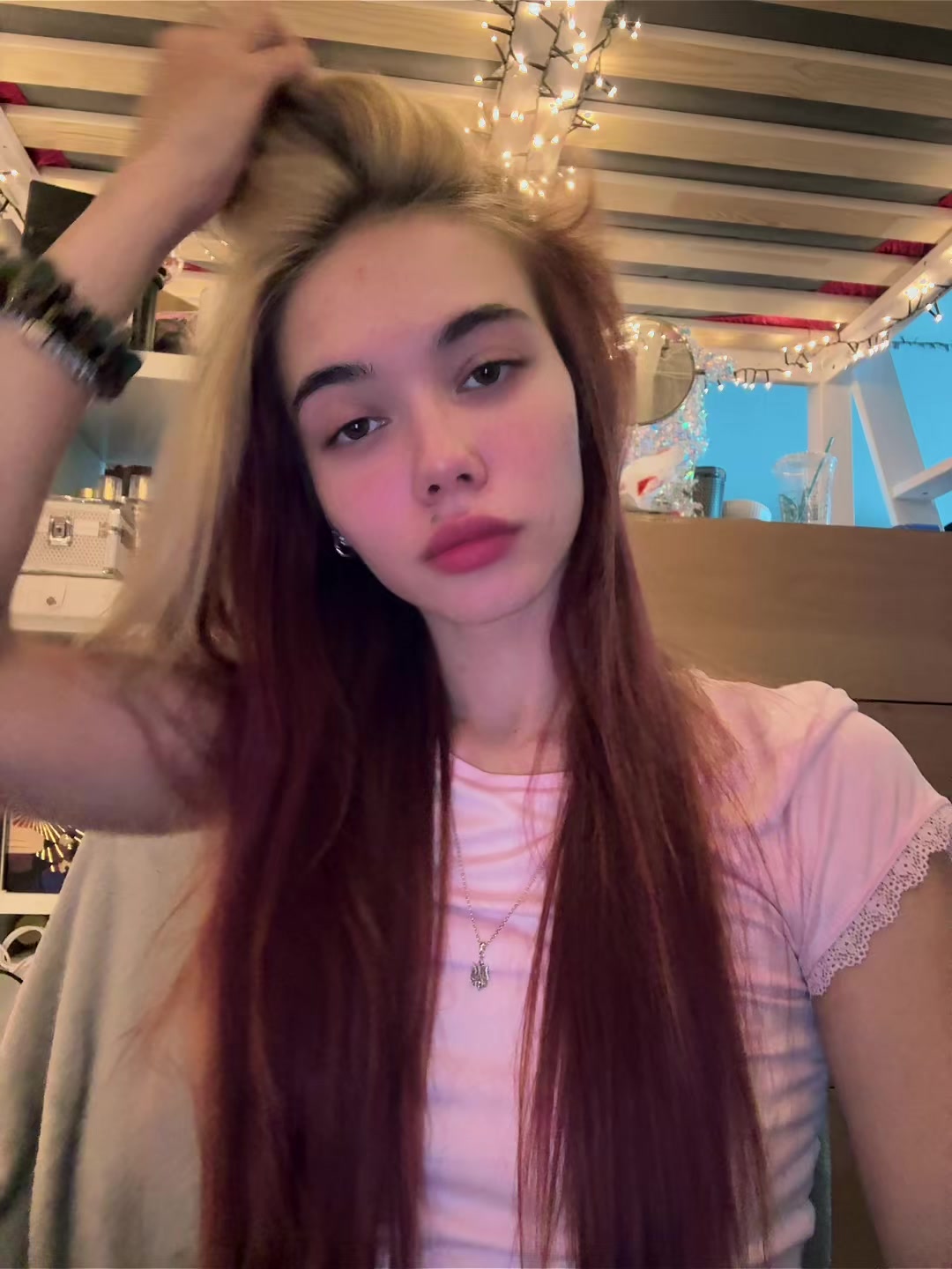 @angelika.ash