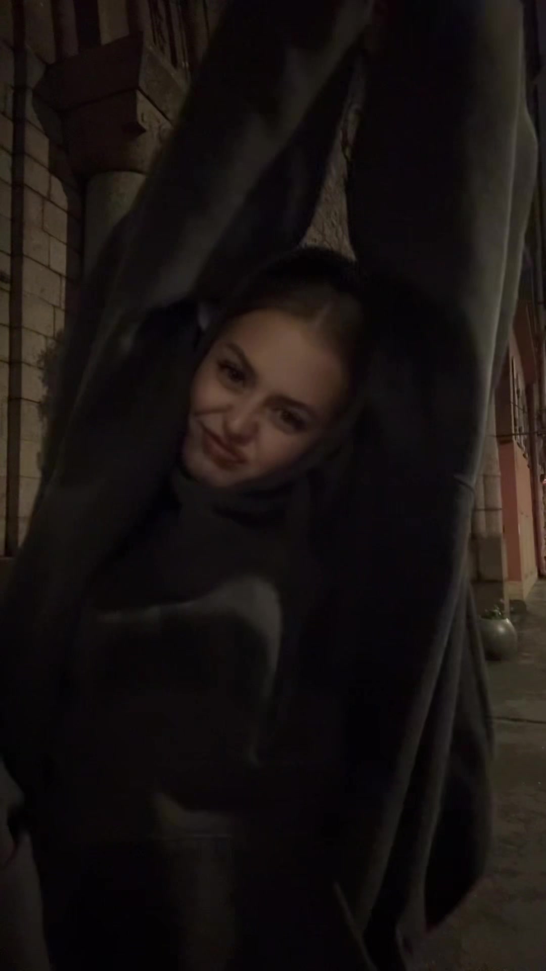 @Карина
