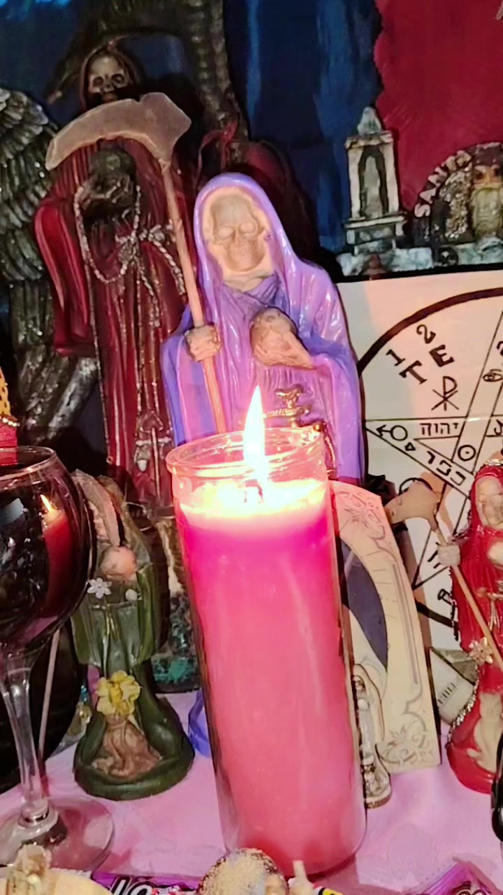 @🪬Niña de la Guadaña 💀🔮🧿🪬