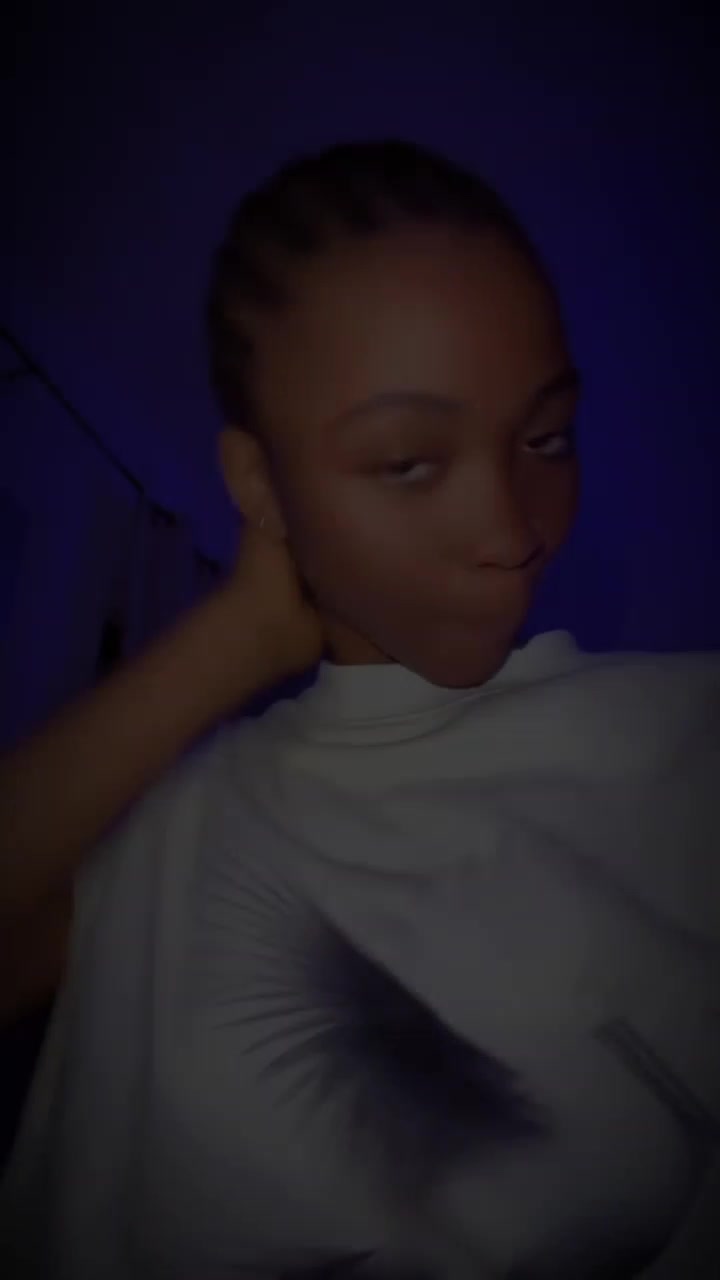@D💝E💕E🥰Y♥️A💖T