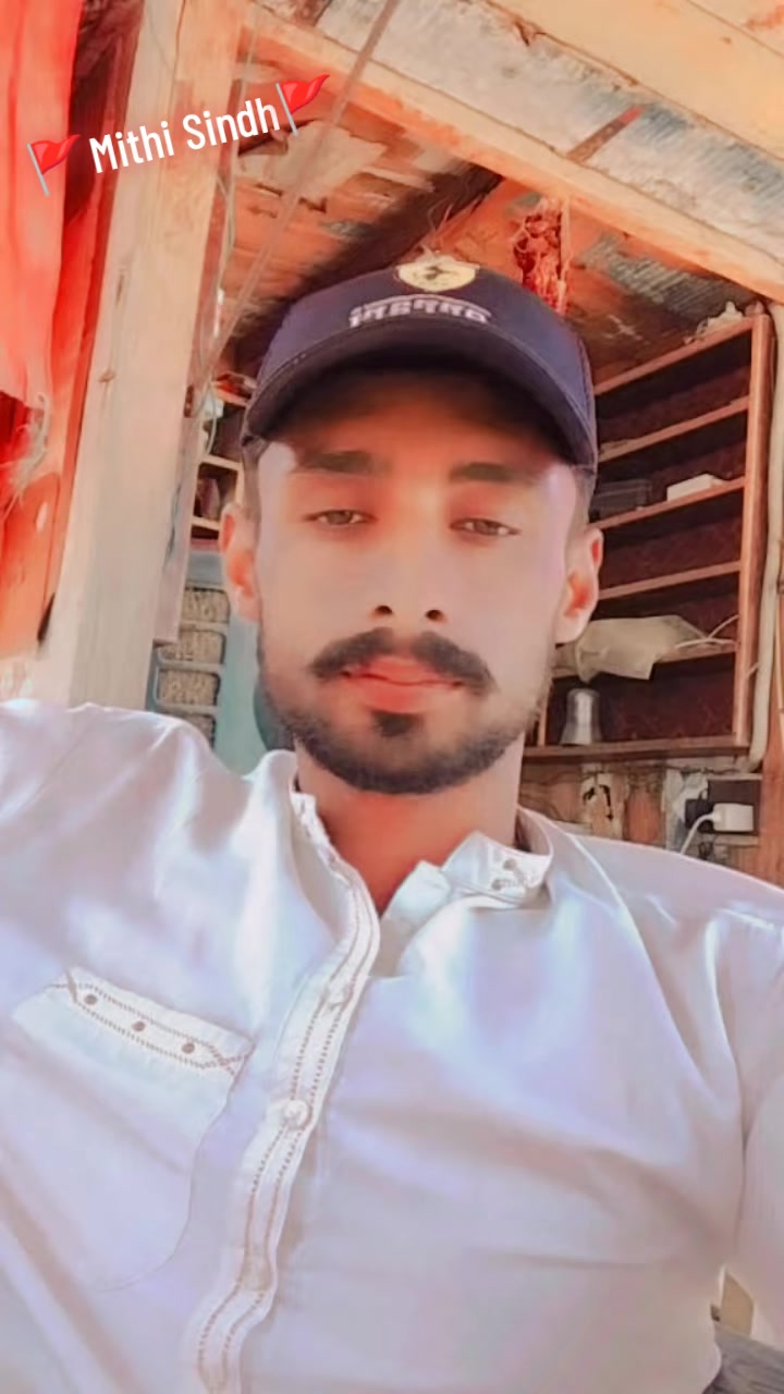 @نوابشاہ❤️کا معصوم لڑکا😔🦅