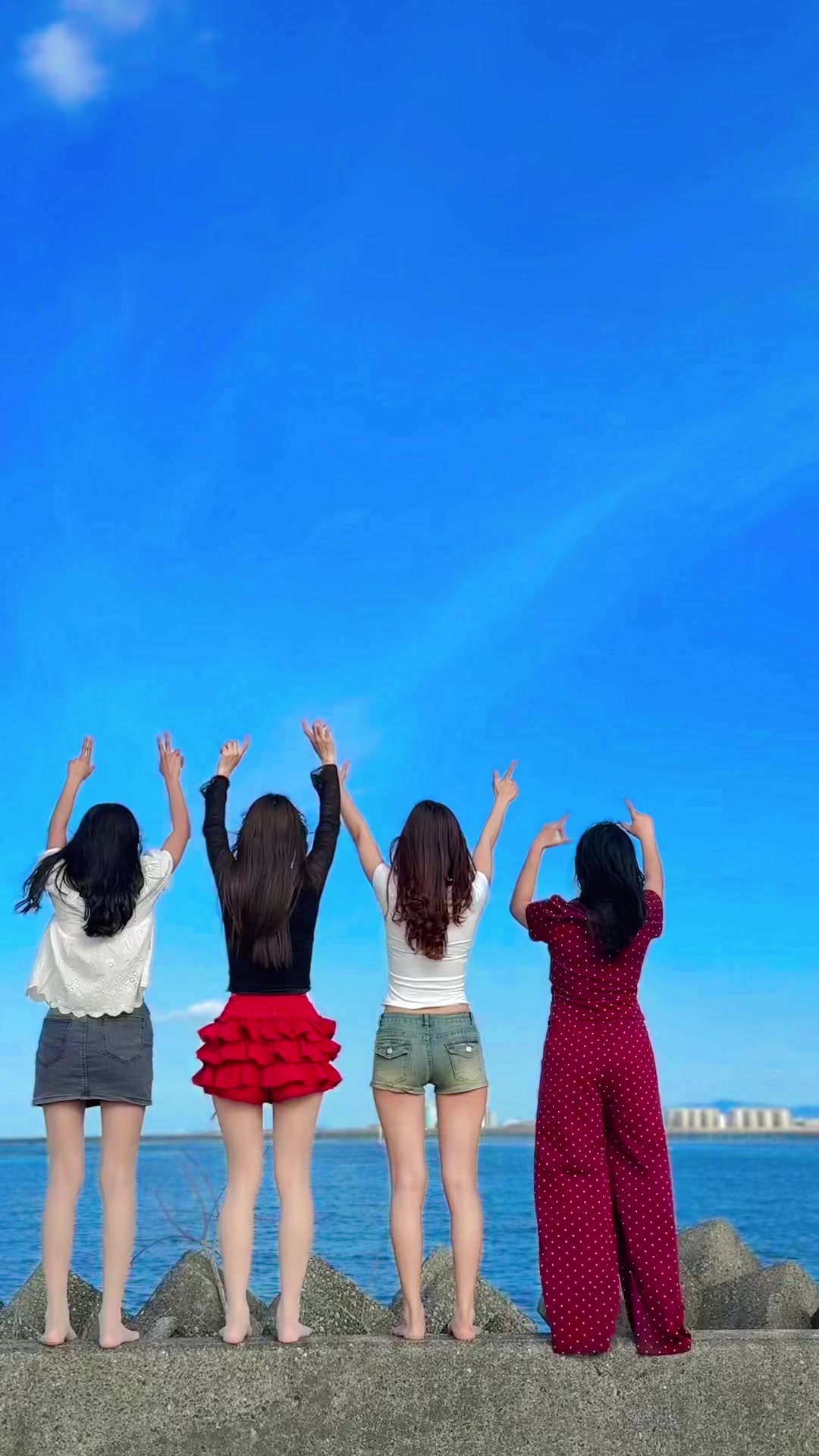 @CHUU