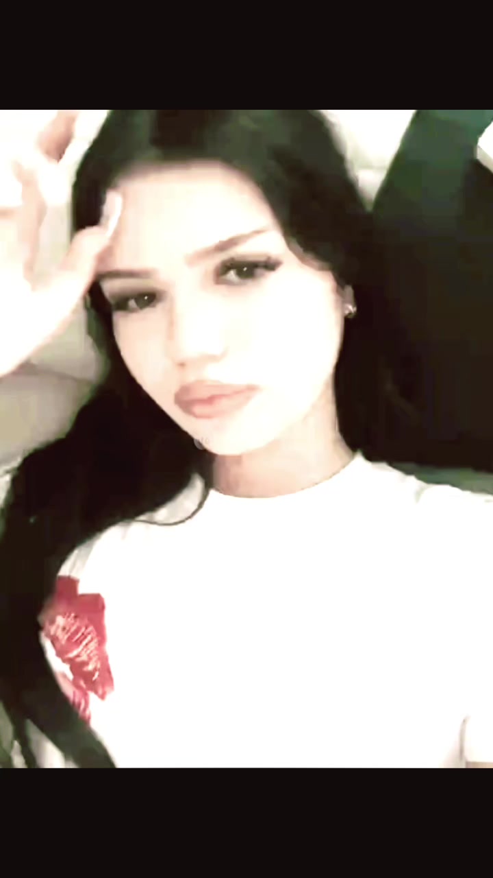 @(una)🍭🍍
