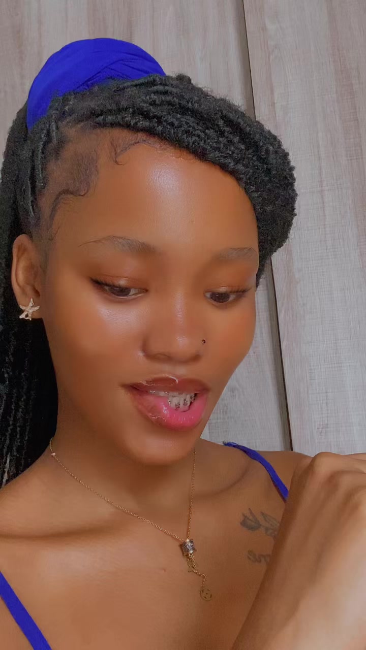@LAHLAH COMFIE 🇧🇼💋