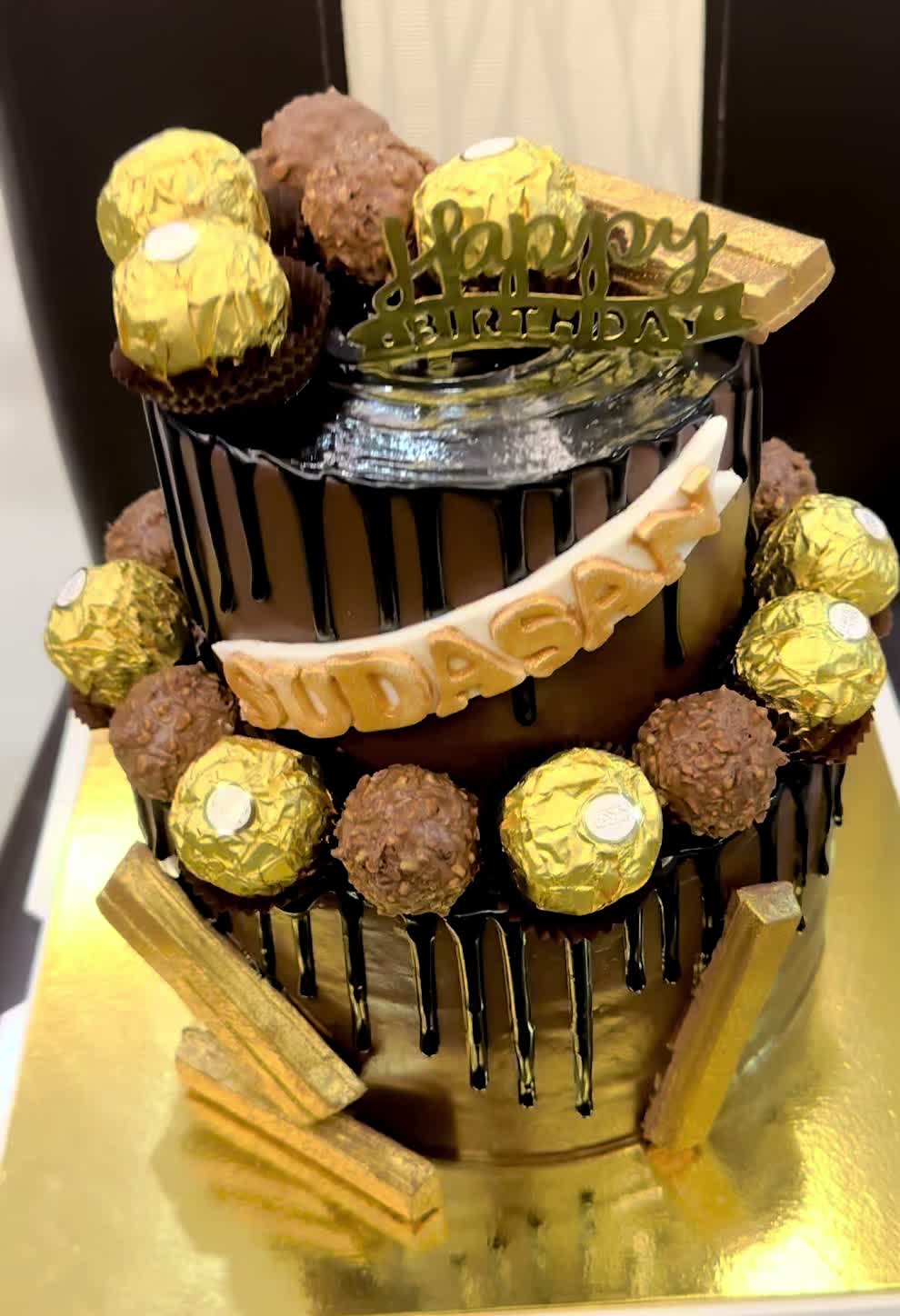 @Blowmycakes