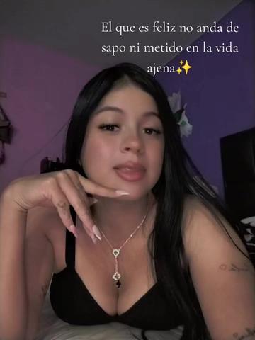 @Dani🦋