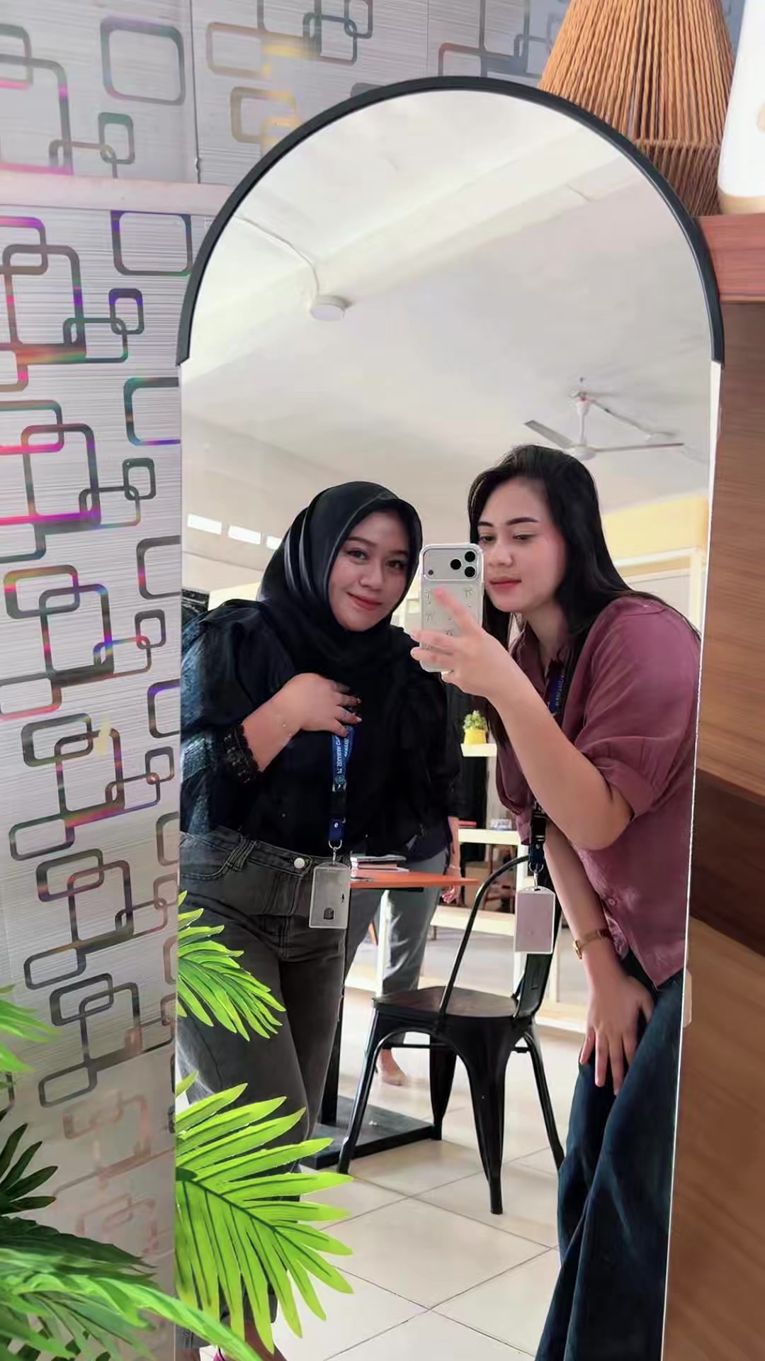 @indah_