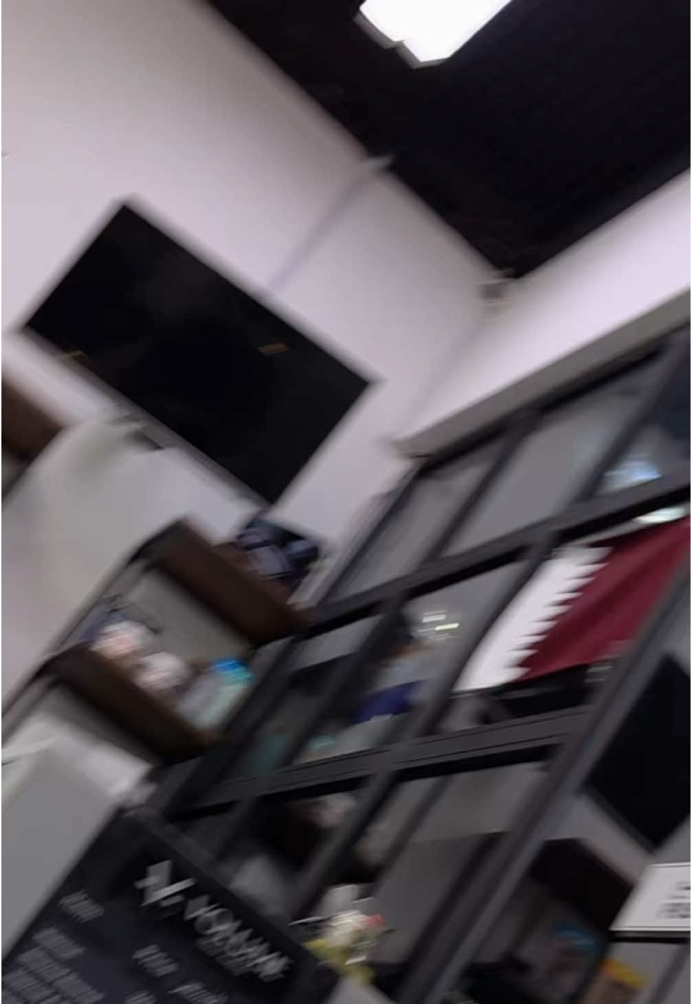 @꧁🅴̆̈🅼̆̈🅾̆̈🅽̆̈꧂