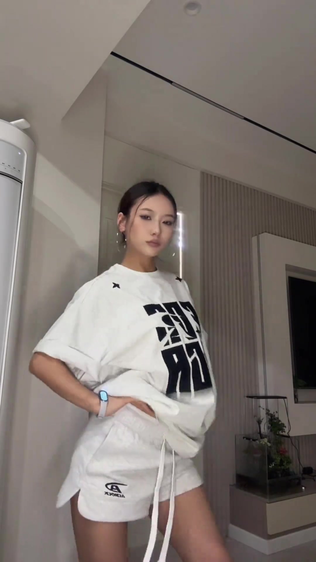 @vivi