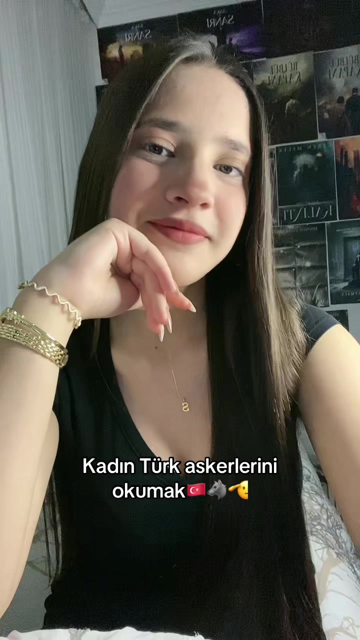 @Sude📚
