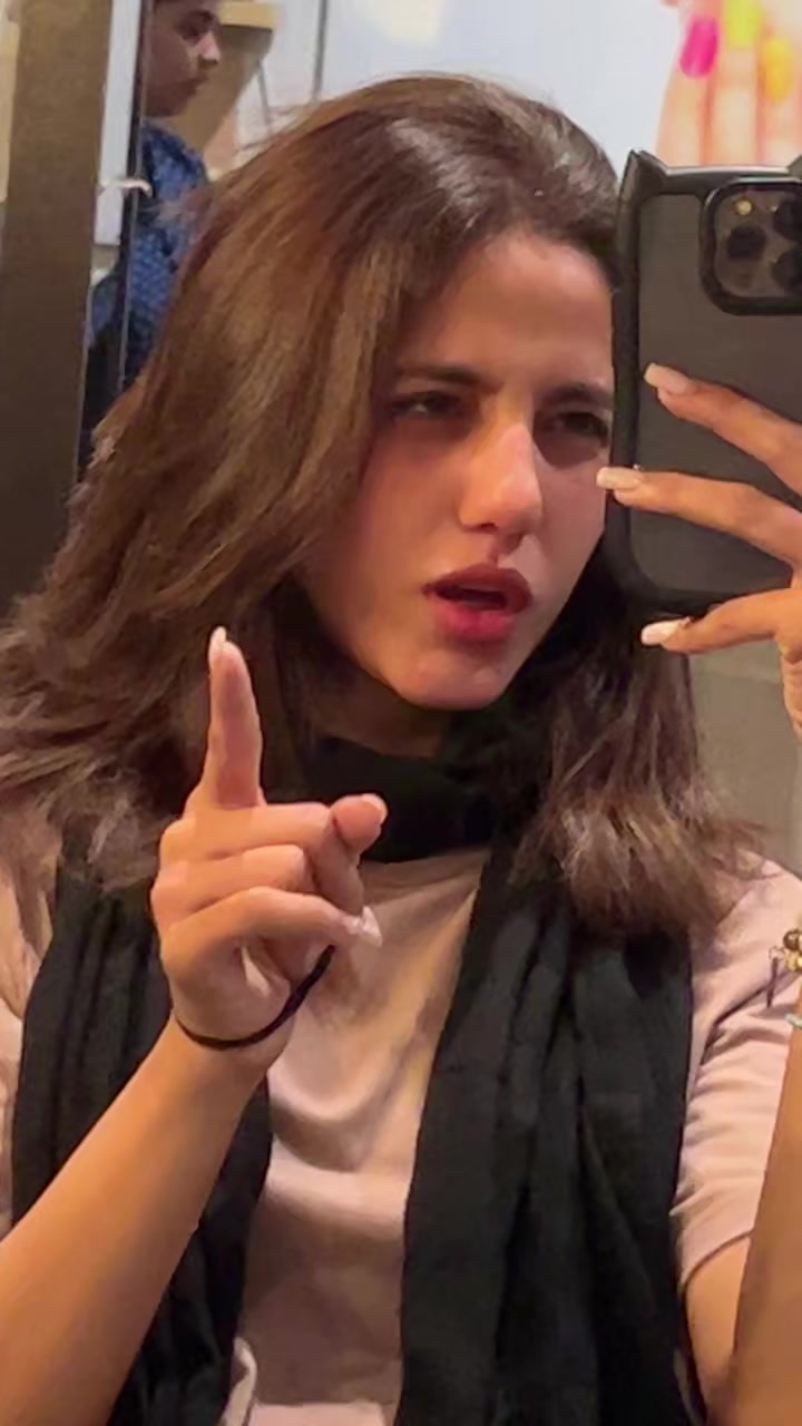 @mahnoorkhan