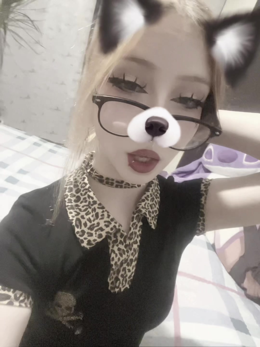 @^*lively*^