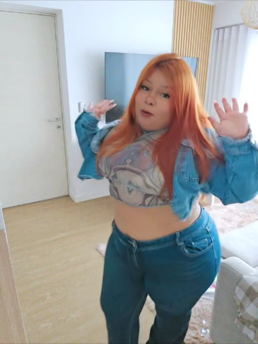 @Leydii Laura