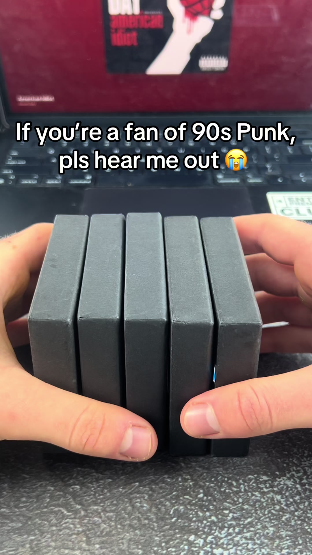 @Riffrelic