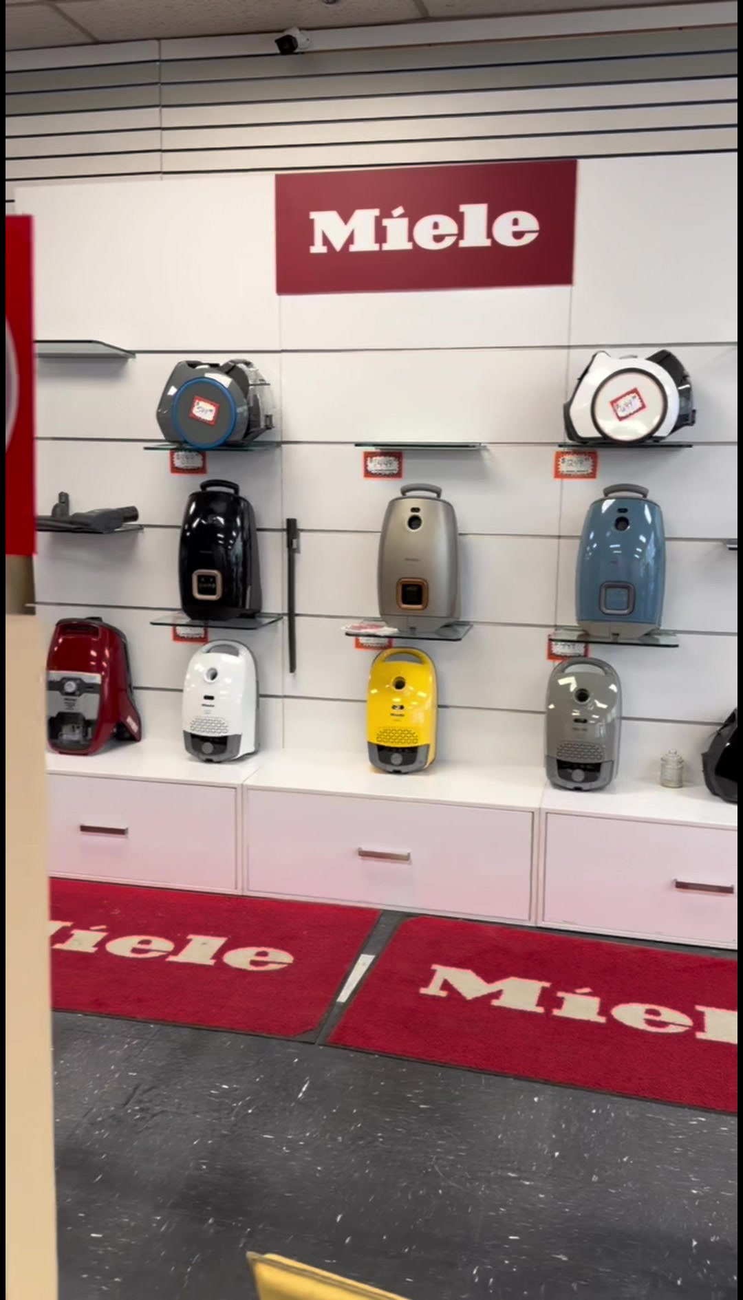 @vacuumcentral