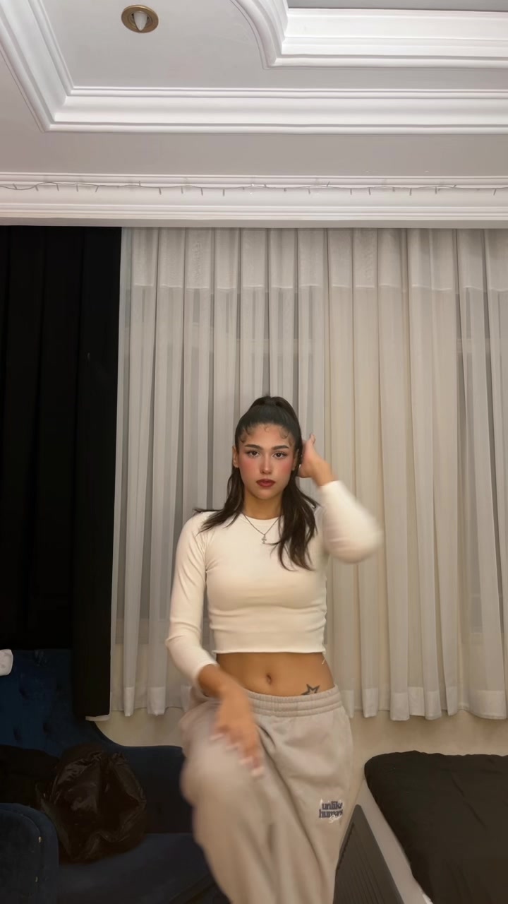 @mo000bina