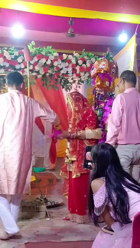 @maneeshakarn