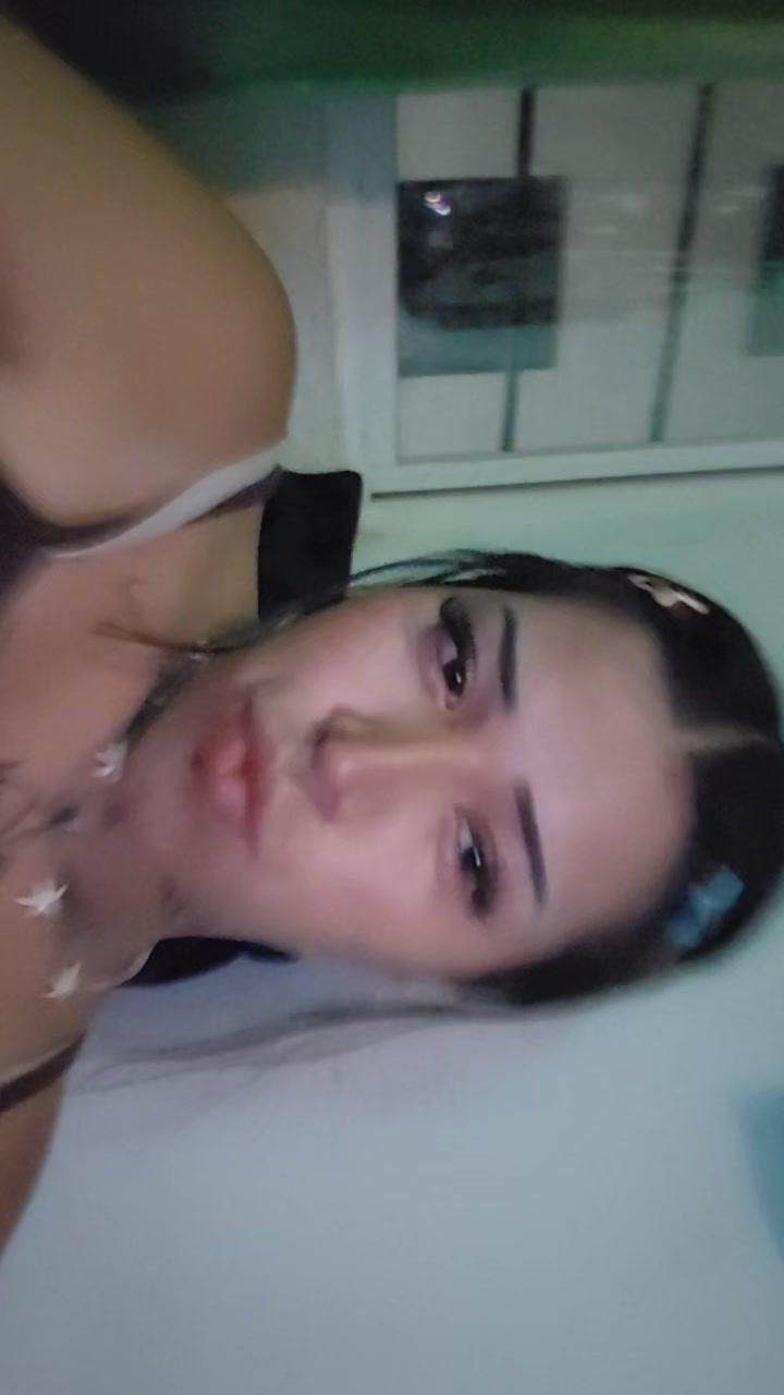 @Iris solis