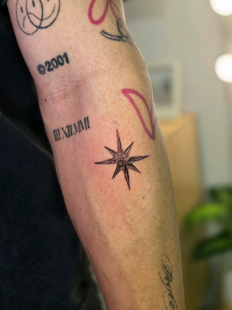 @IQ TATTOO
