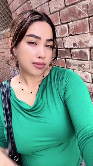 @Shreya🌒