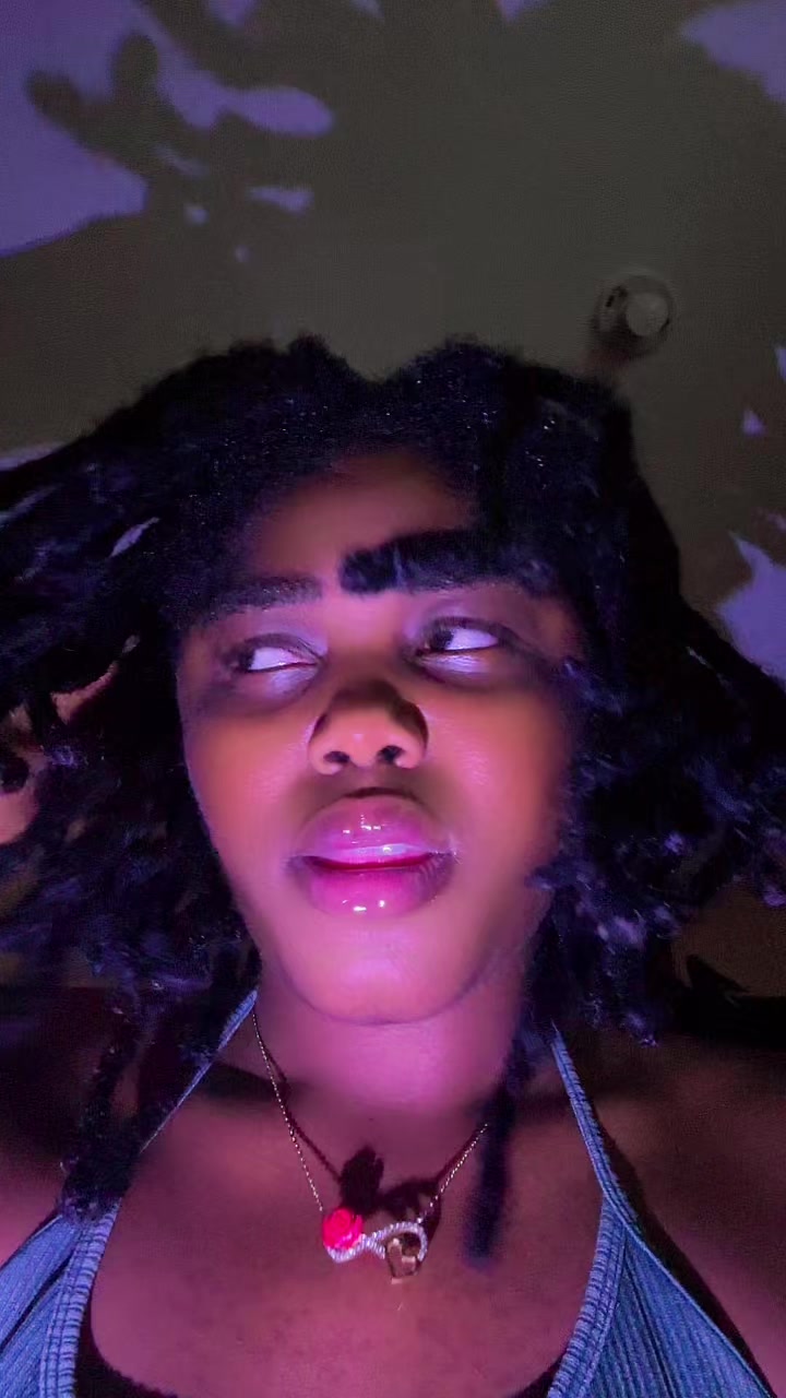 @Aisha_Girls💜☯️