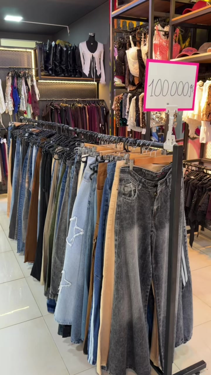 @D’Queens Store