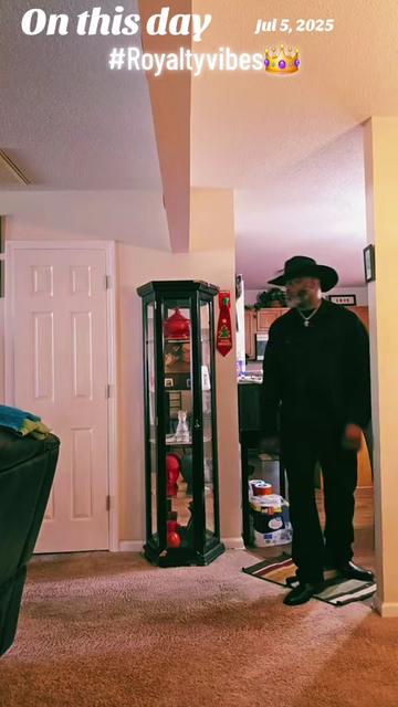 @Royaltyvibes👑King J