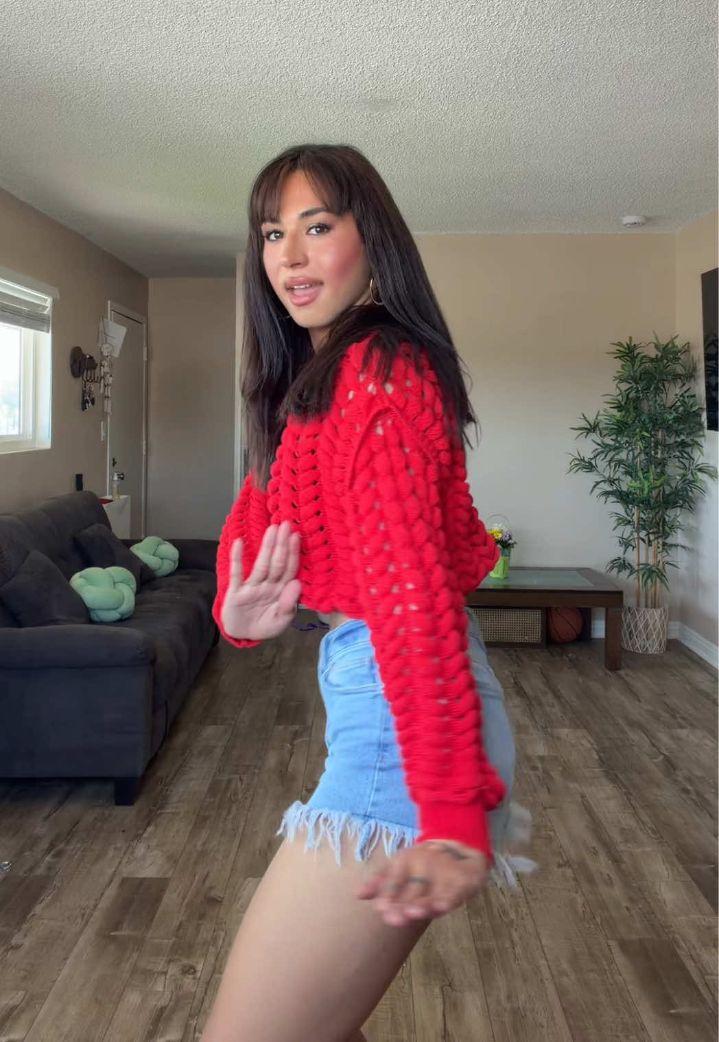 @kyliekanella