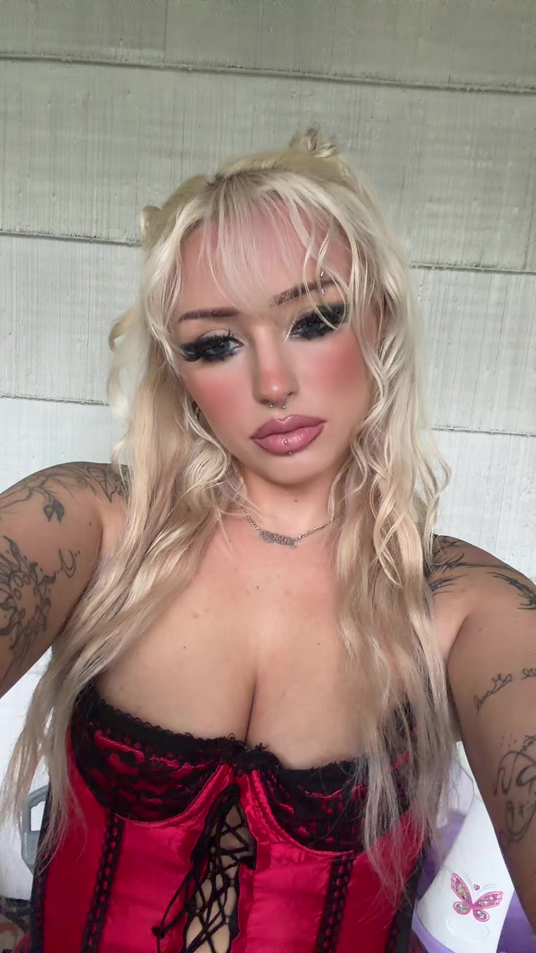 @sky