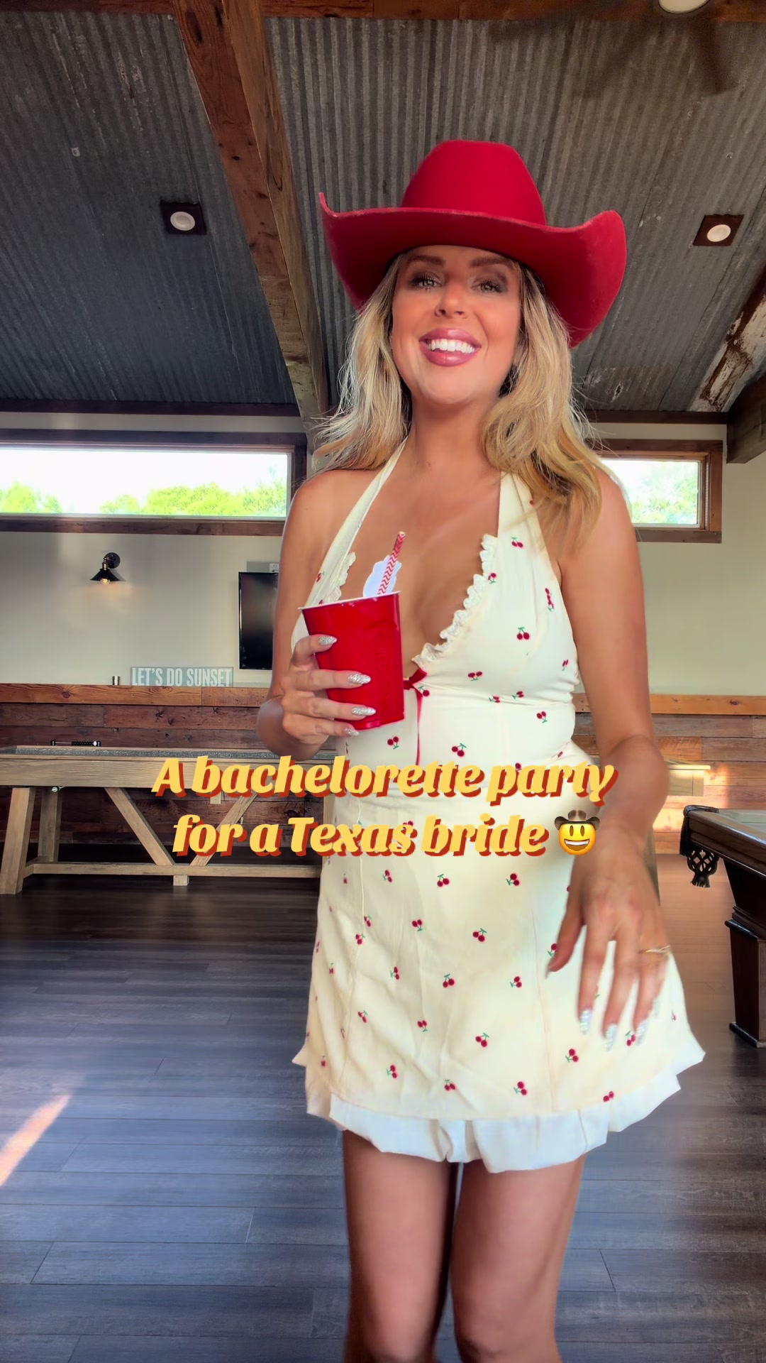 @hannahruckertv