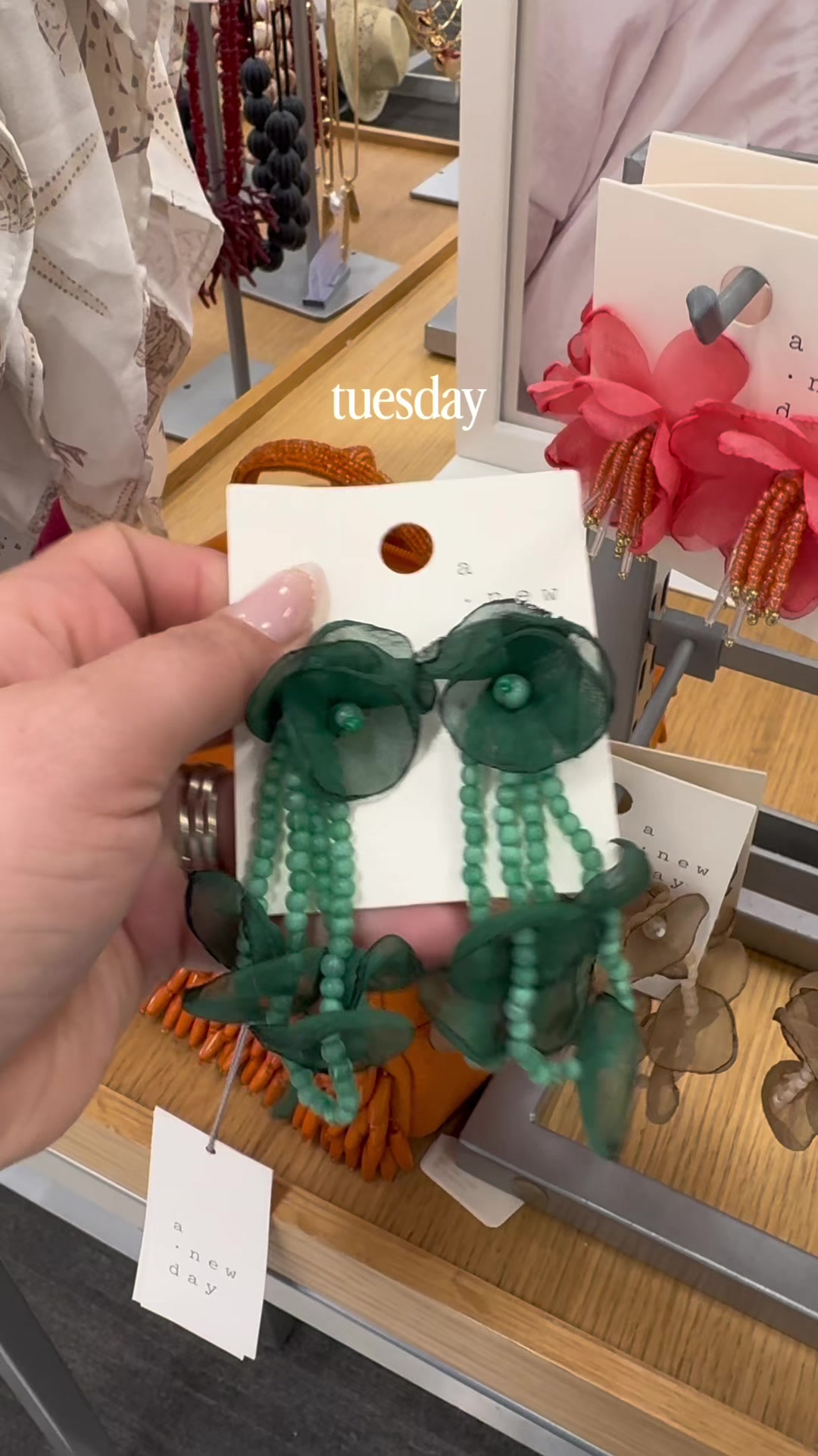 @CozyChicFinds