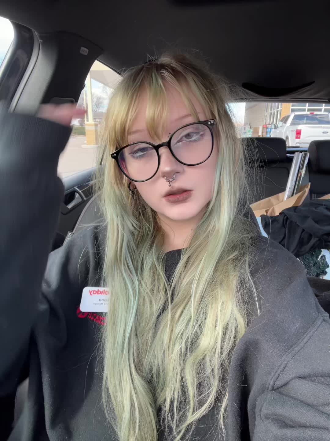 @Skurat
