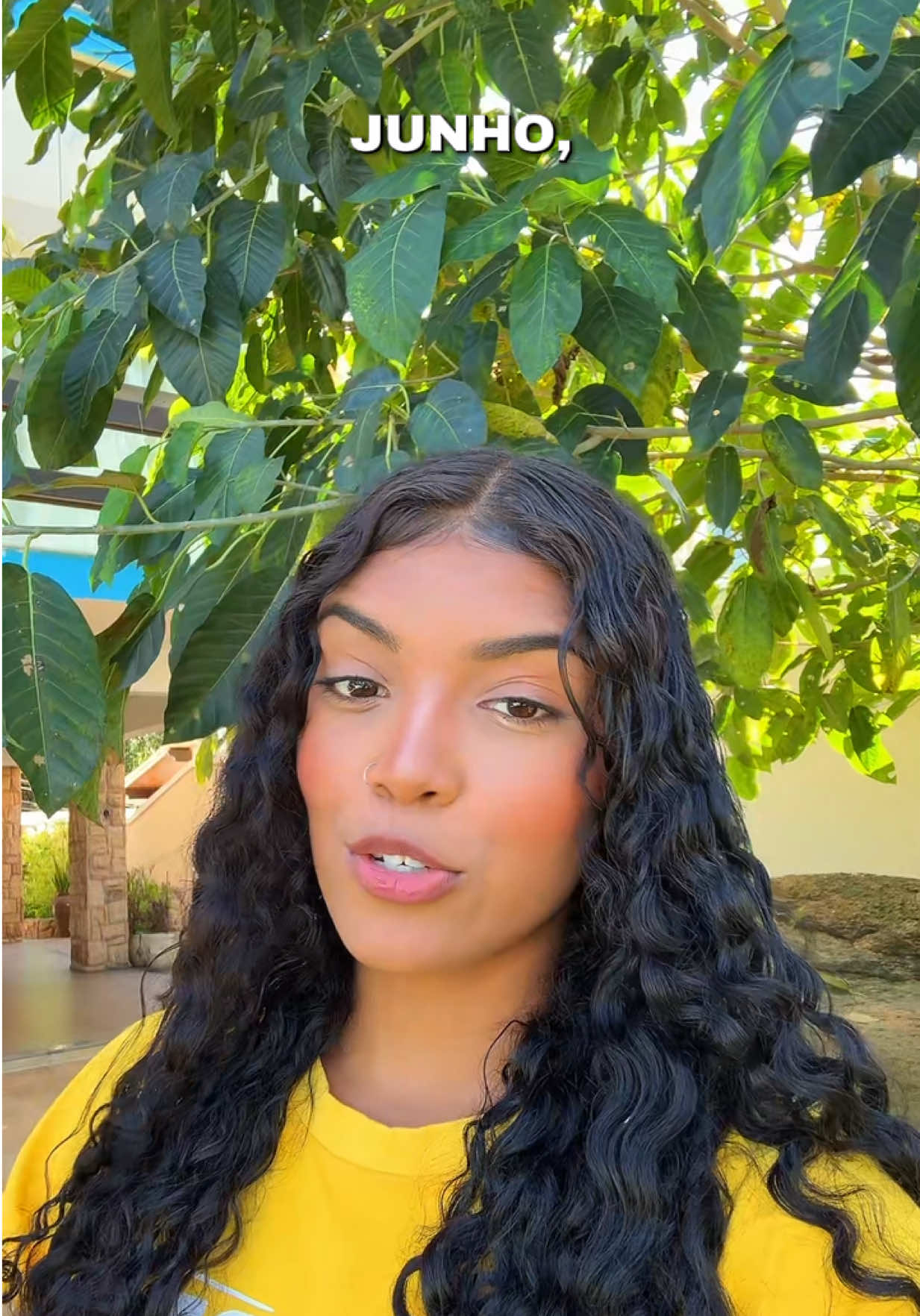 @evybaddiee