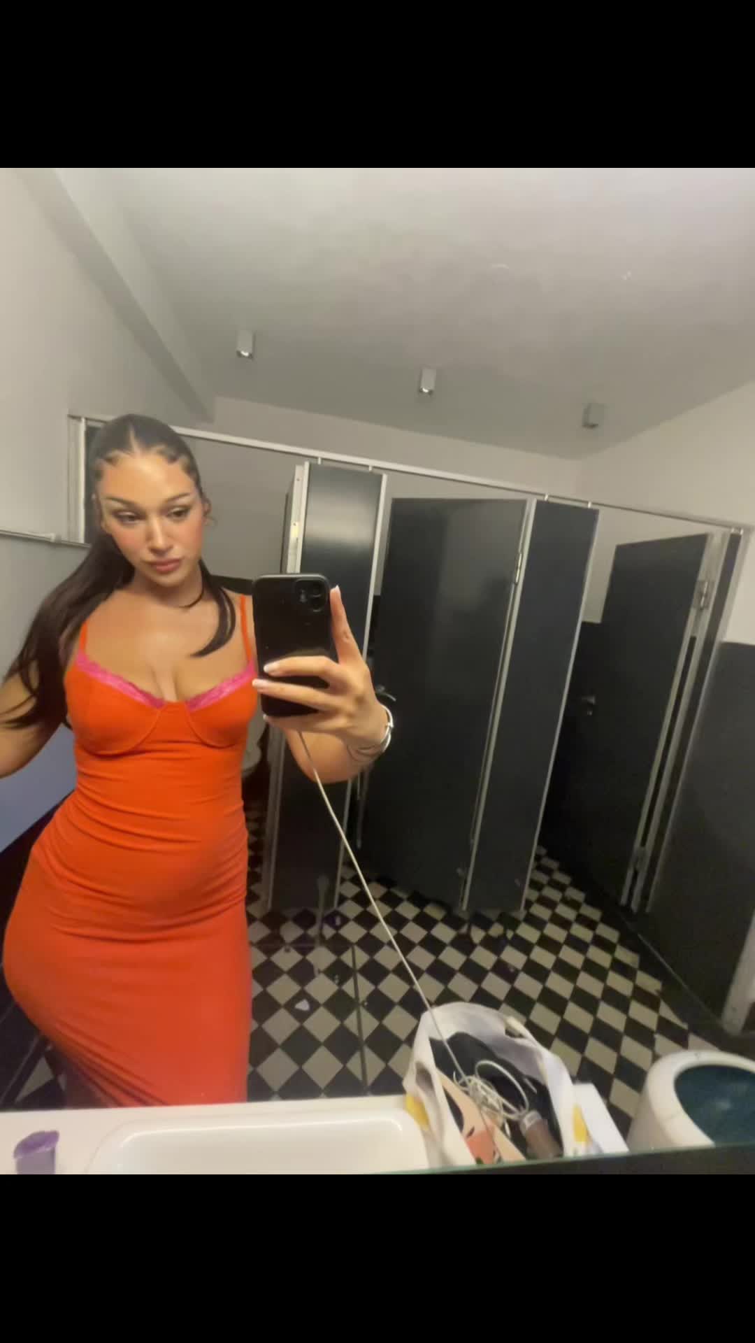@MOMMY_MALICIOUS🇳🇬