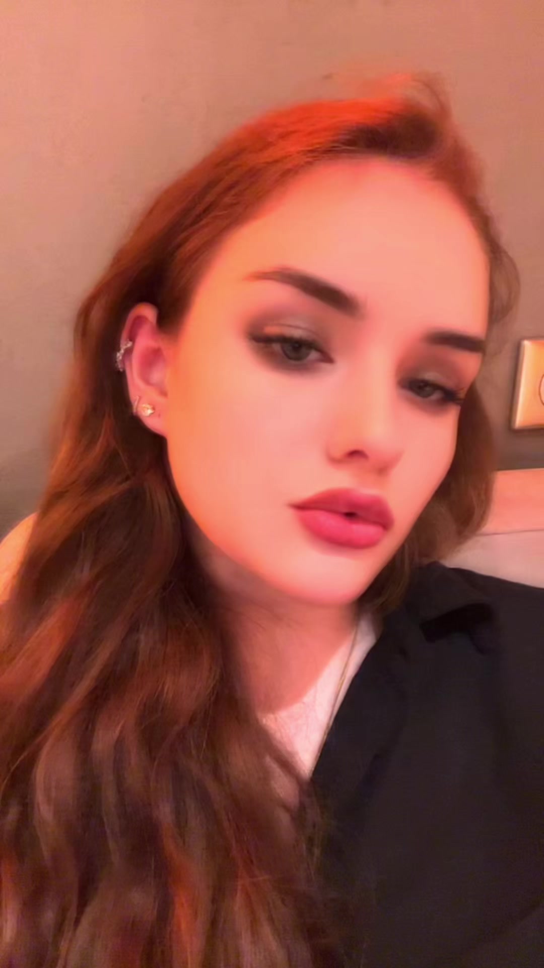 @𝐬𝐮𝐥𝐭𝐚𝐧𝐨𝐯𝐚