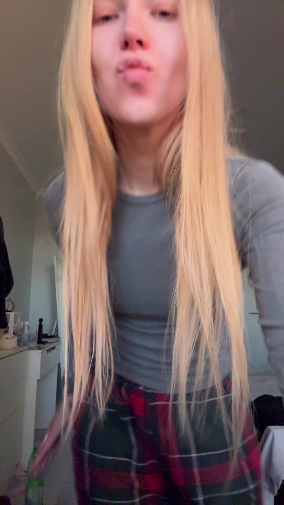 @Crackkkk