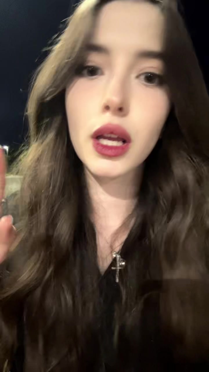 @xrosova