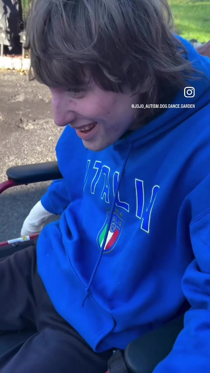 @jojo♥️autism💚garden💙dogmom