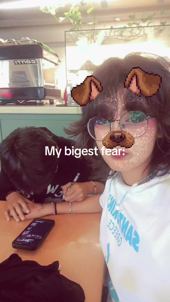 @Akxxi