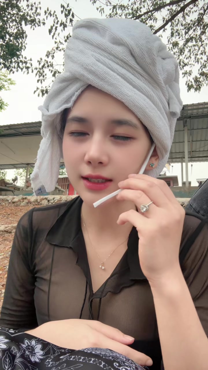 @แขนงน้อย