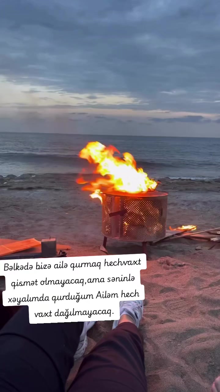 @꧁𝕾꧂